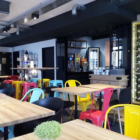 Ibis Styles Dinan Centre Ville Exterior foto
